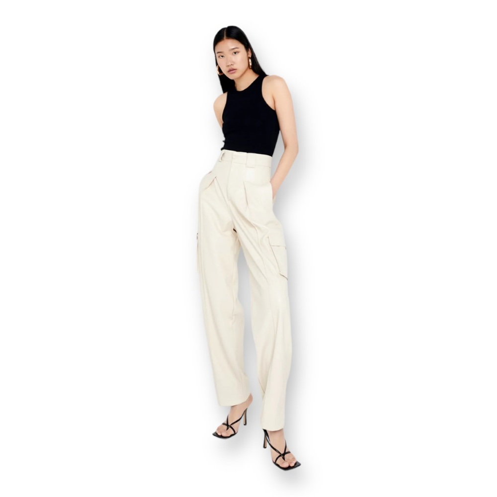 Sundarbay Nude Vegan Leather Straight Leg High Waist Cargo Pocket Pants NWOT